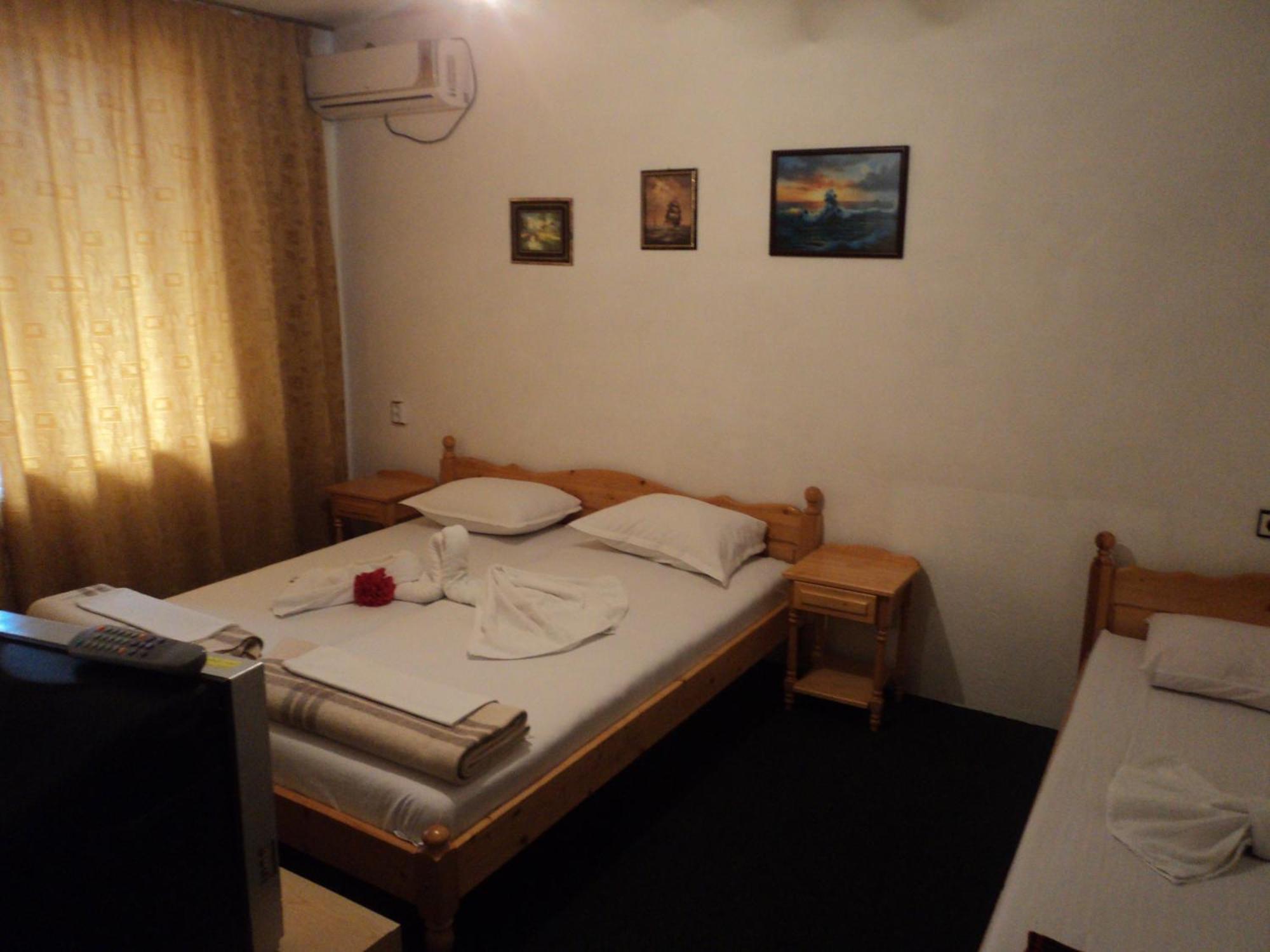 Guest House Drazhev Obzor Exterior photo
