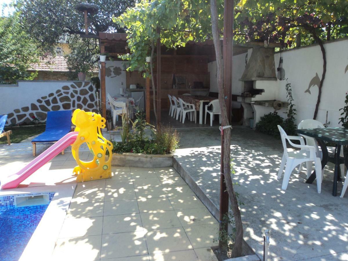 Guest House Drazhev Obzor Exterior photo